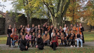 Komorní orchestr I. Fr. Máry a hosté Matěj Polášek & Petr Borůvka v cyklu Čtvero ročních období v sobotu 21. června 2025